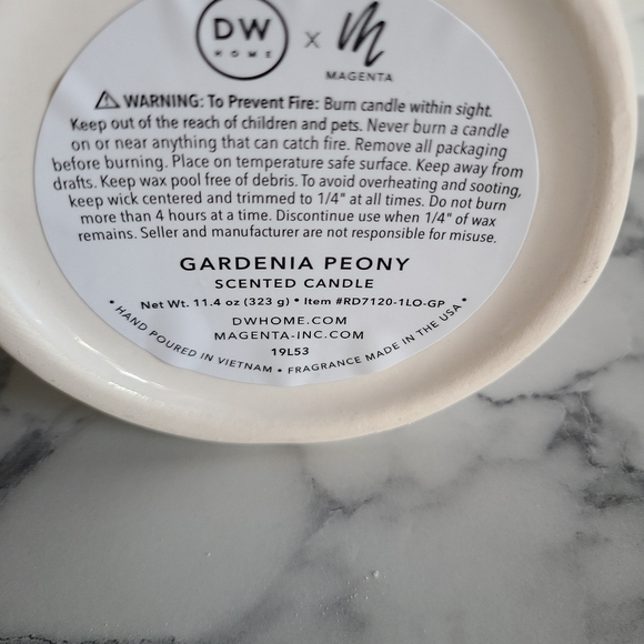 Rae Dunn Large Candle - Picture 4 of 4